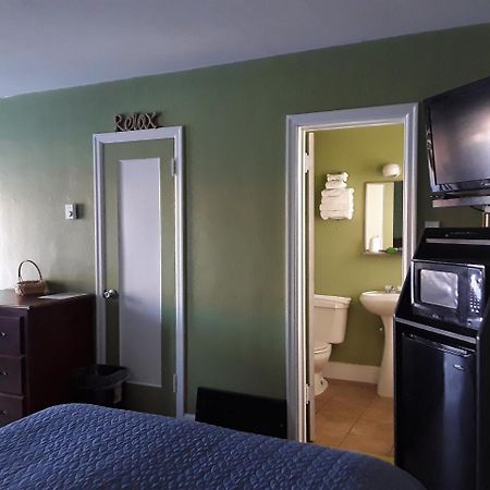 Eddy'S Motel Бьютт Экстерьер фото